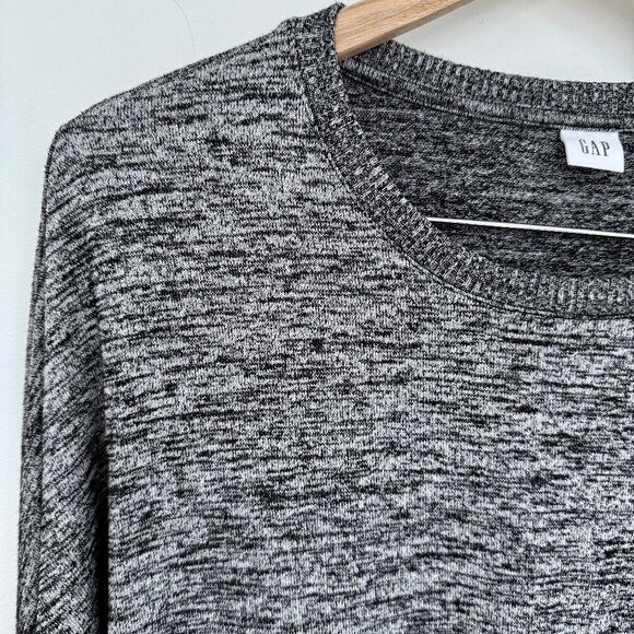 GAP Softspun Dolman sleeve Cinched Pullover Sweater Large - Picture 3 of 5